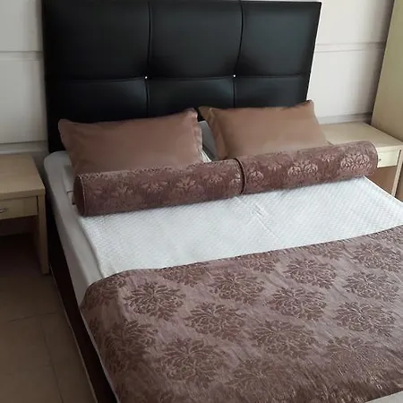 Andros Family Club Aparthotel 3*